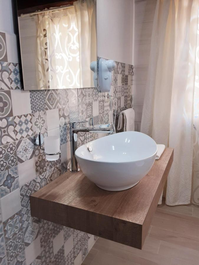 Al Pez Exclusive Rooms Олбия Екстериор снимка