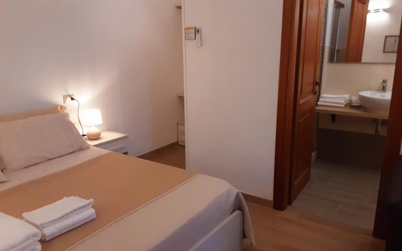Al Pez Exclusive Rooms Олбия Екстериор снимка