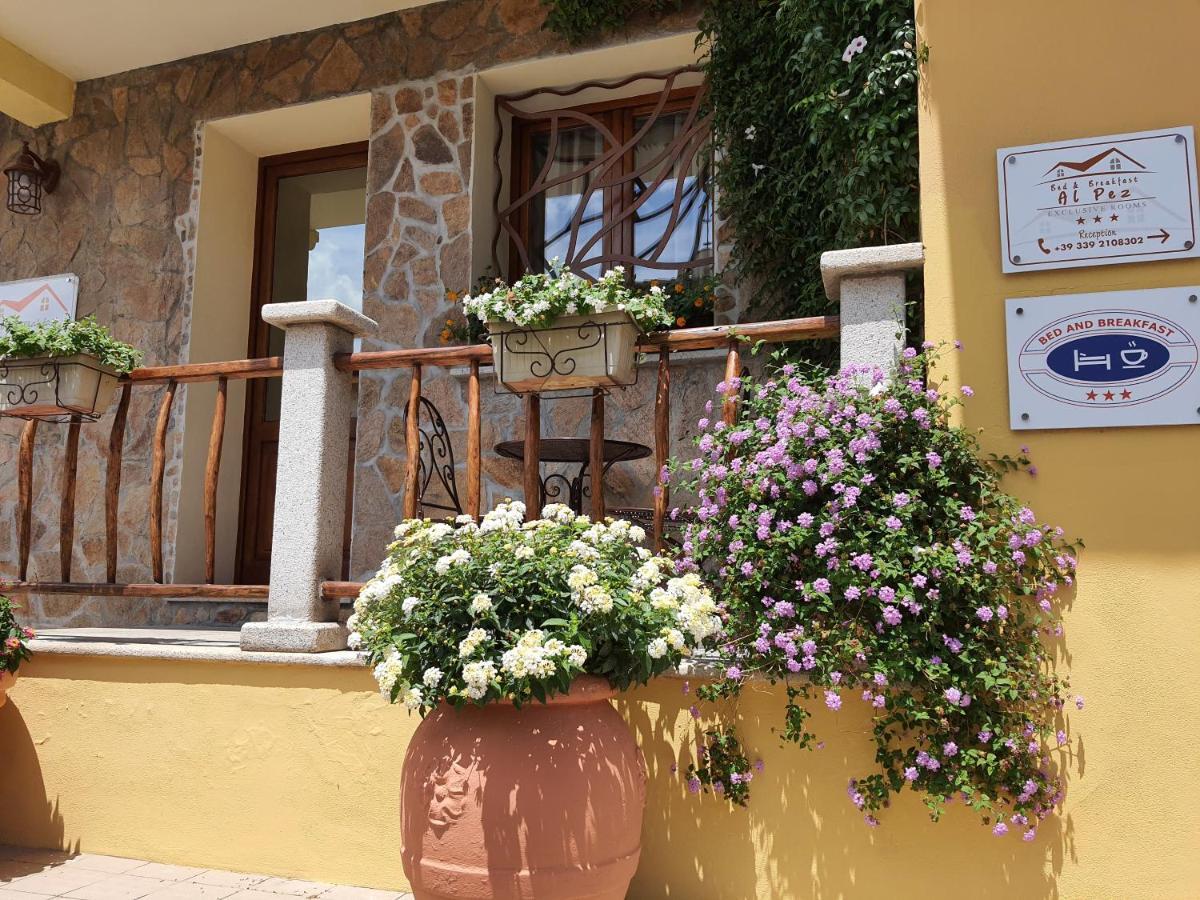 Al Pez Exclusive Rooms Олбия Екстериор снимка