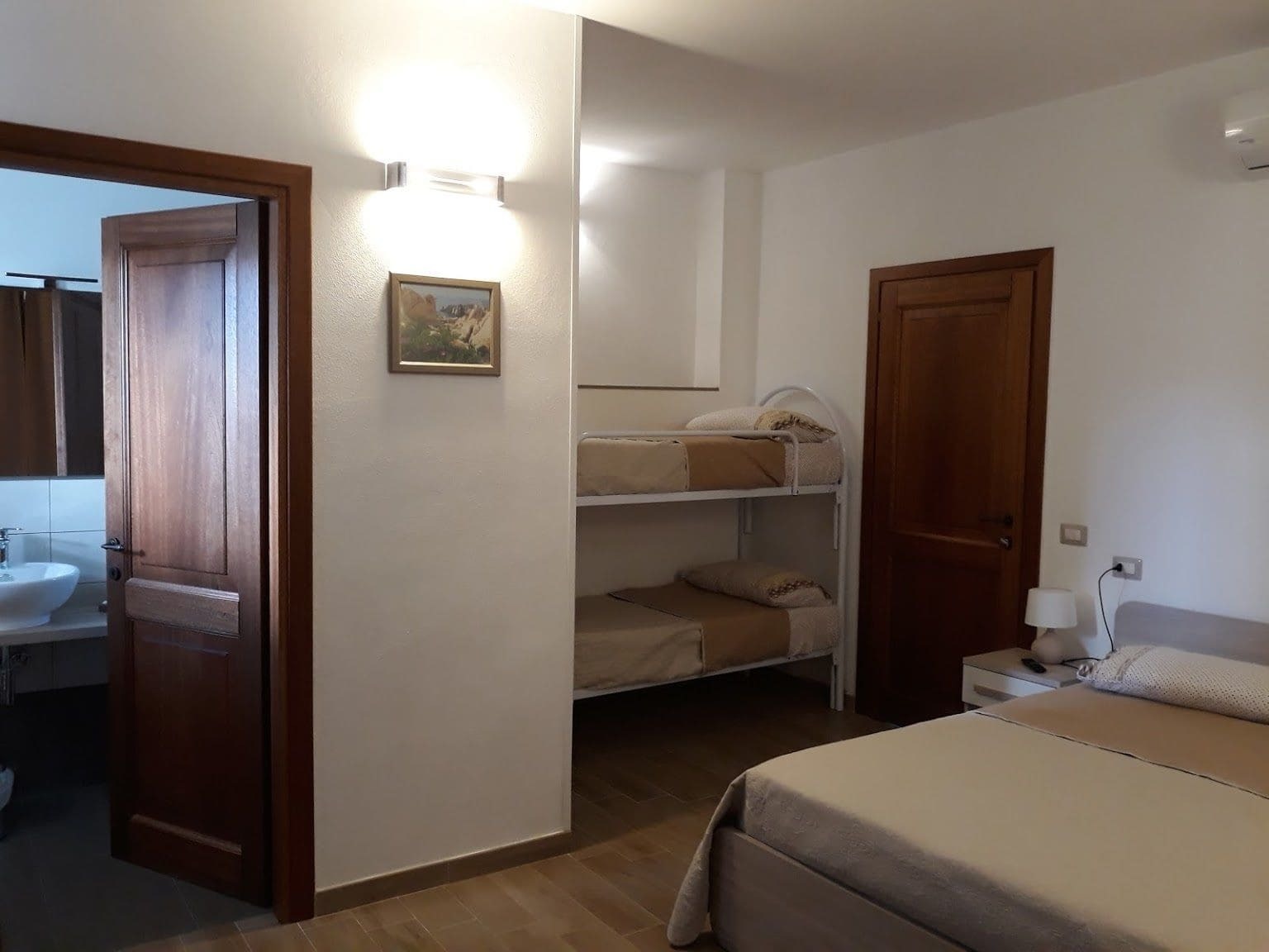 Al Pez Exclusive Rooms Олбия Екстериор снимка